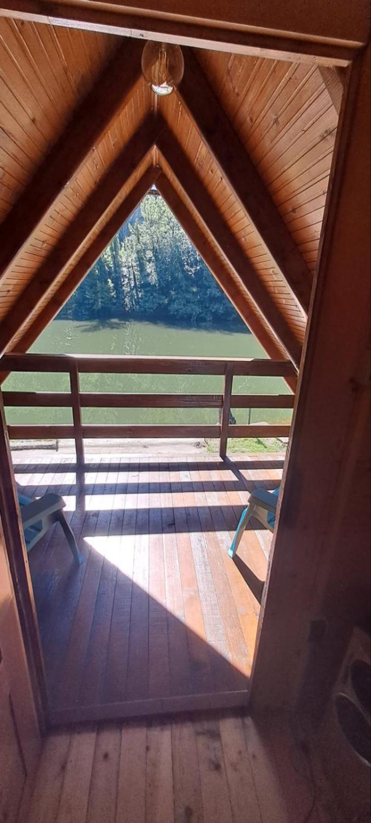 Brvnara Morava Ovcar Banja